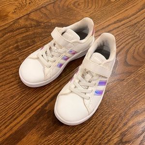 Adidas kids shoes / sneakers (girls or boys). Size 11K